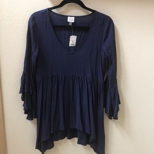 Cupio navy cascade with 3/4 sleeve